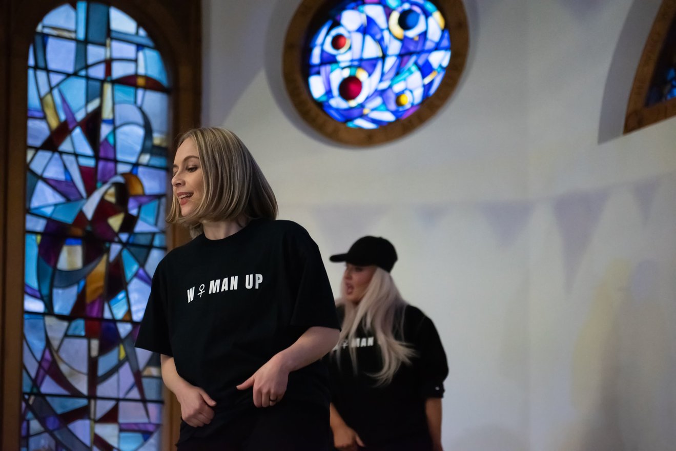 Single Logo Black T-Shirt